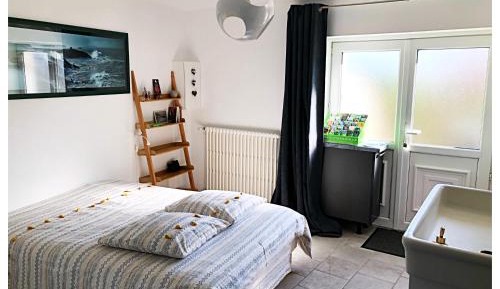Double Room with Private Bathroom