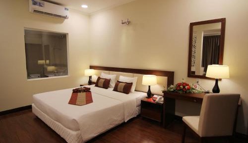 Deluxe Double or Twin Room