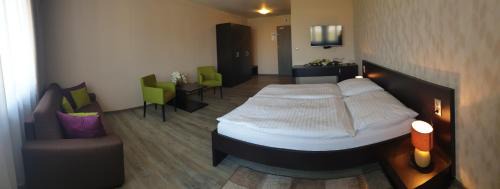 Double Room with Extra Bed