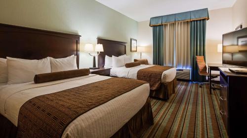 Queen Room with Two Queen Beds - Non-Smoking