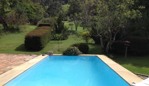 Three-Bedroom Bungalow with Pool (6 Adults)