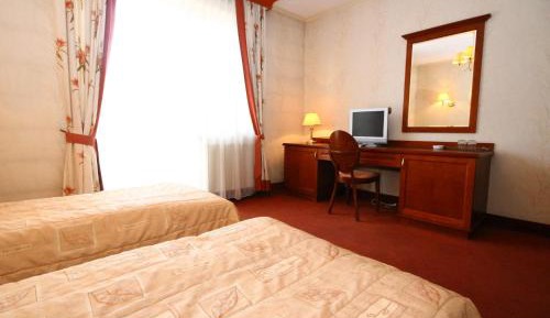 Large Twin Room