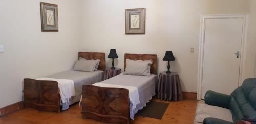 Double or Twin Room with Private Bathroom