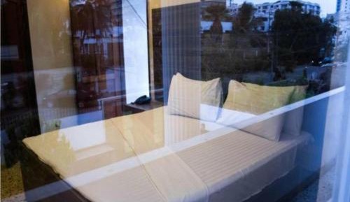 Deluxe Double Room (2 Adults + 1 Child)
