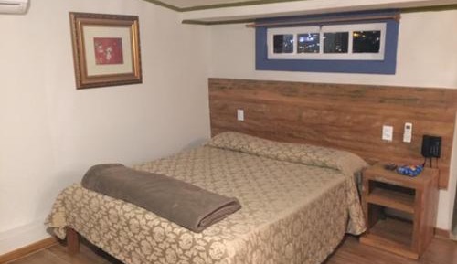 Suite with Mountain View