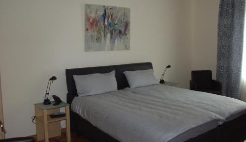 Large Double Room