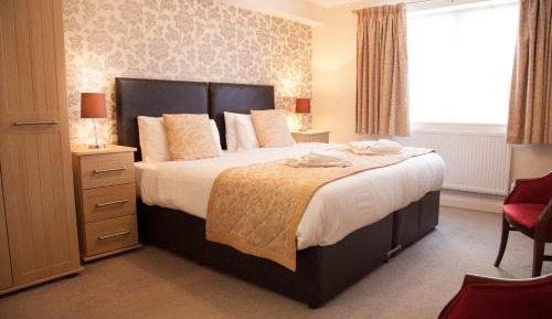 Double or Twin Room with Sea View