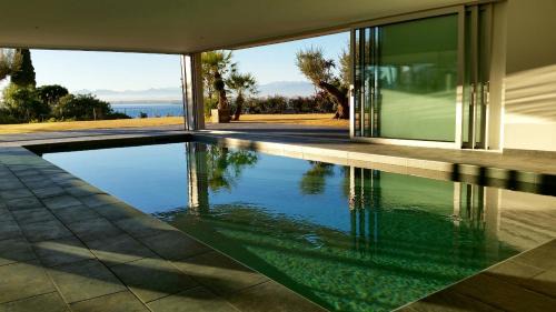 Villa - Beach Front