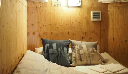 Capsule Dormitory Room with Double size bed - Annex 