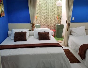 Basic Triple Room with Shared Bathroom