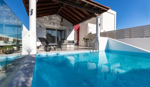Villa with Private Pool