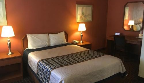 Queen Room