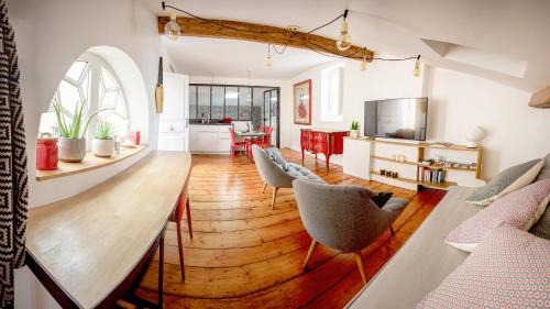 Deluxe Apartment