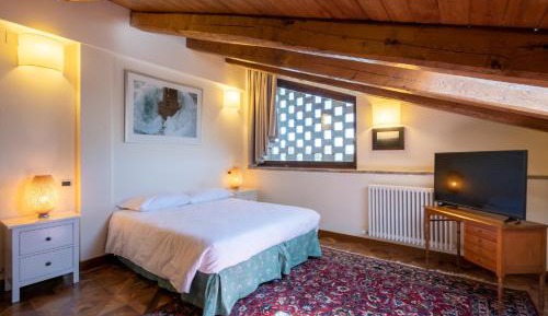 Two-Bedroom Family Suite