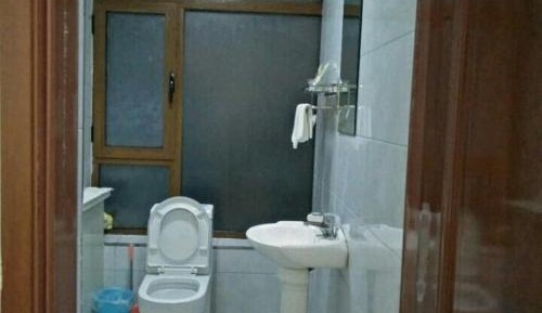 Single Room with Private Bathroom