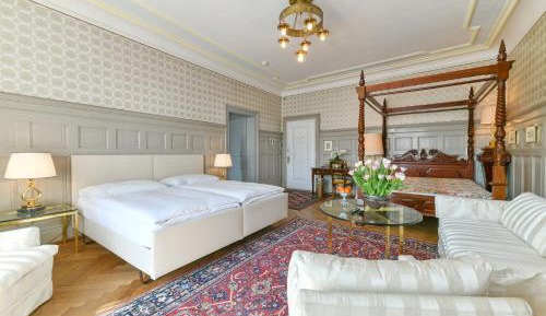 Suite with Balcony