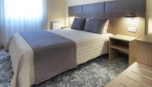 Double or Twin Room with Extra Bed
