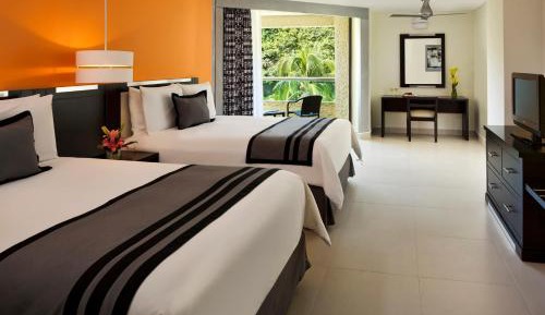 Deluxe Tropical View (2 Adults)	