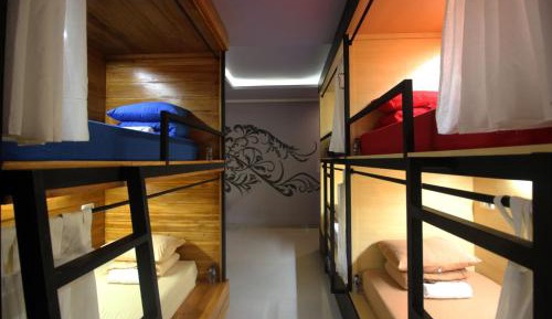 Bed in 6-Bed Mixed Dormitory Room