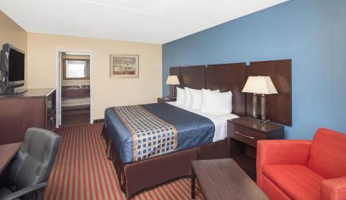 King Room - Disability Access/Smoking