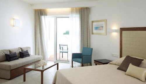 Deluxe Double or Twin Room with Inland View