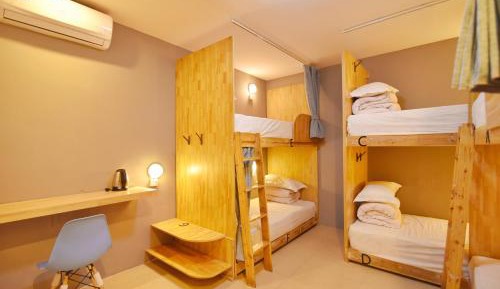 Bed in 6-Bed Mixed Dormitory Room