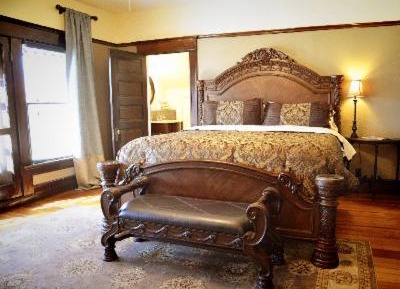 King Suite with Balcony