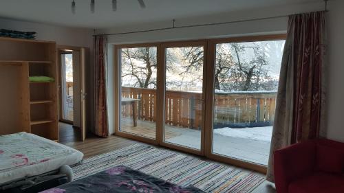 Comfort Three-Bedroom Apartment