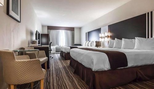 Queen Room with Two Queen Beds - Non-Smoking