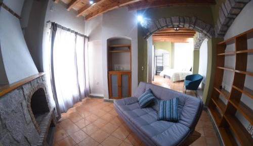 Suite with Mountain View
