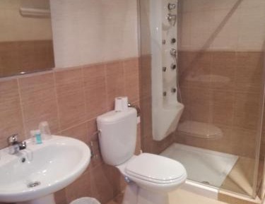 Standard Single Room with Shower