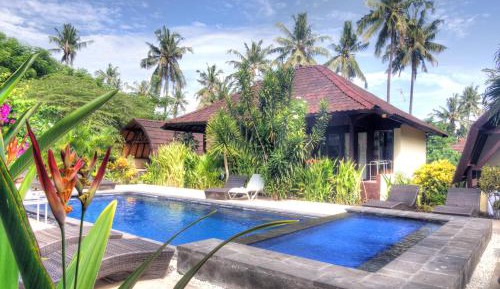 Triple Room with Pool View
