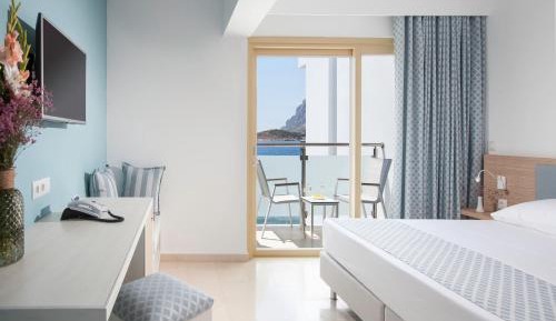 Deluxe Double Room with Sea View