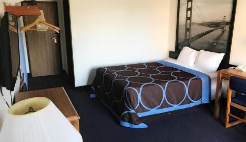 Double Room with Two Double Beds - Non-Smoking