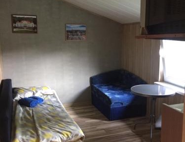Standard Single Room with Shared Bathroom