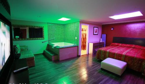 King Room with Spa Bath