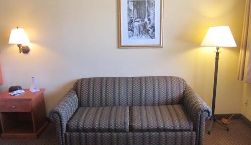 King Room - Non-Smoking