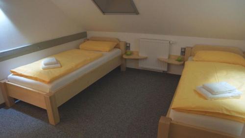 Single Room with Shower