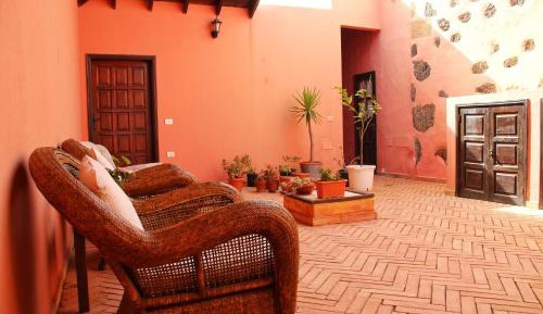 One-Bedroom Apartment (2 Adults)