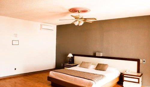 Queen Suite