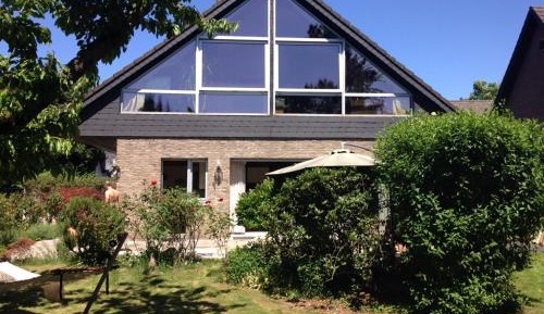 Standard Double Room with Shared Bathroom