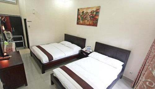 Deluxe Family Room