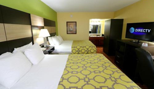 Queen Room with Two Queen Beds - Non-Smoking