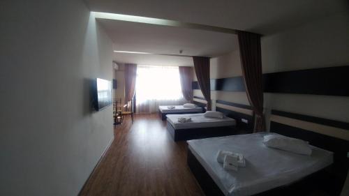 Triple Room with Balcony
