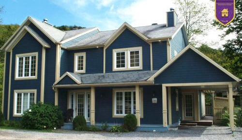 Eight-Bedroom House