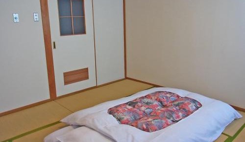 Japanese-Style Room - Smoking