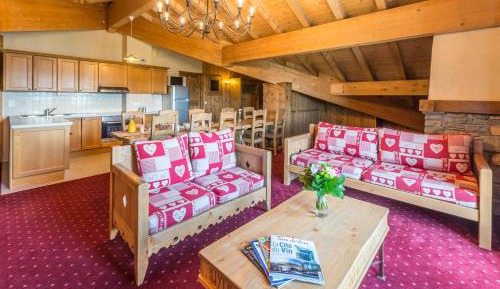 Apartment (8-10 Adults)