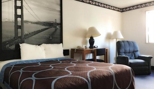 Double Room with Two Double Beds - Smoking