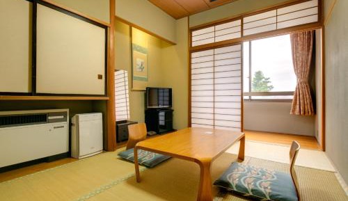 Japanese-Style Twin Room