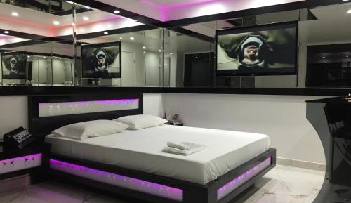 Double Room with Spa Bath